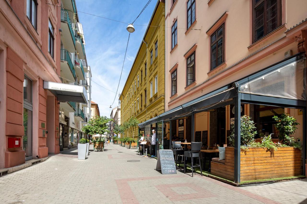 Dessewffy Premium Apartment Budapest Esterno foto