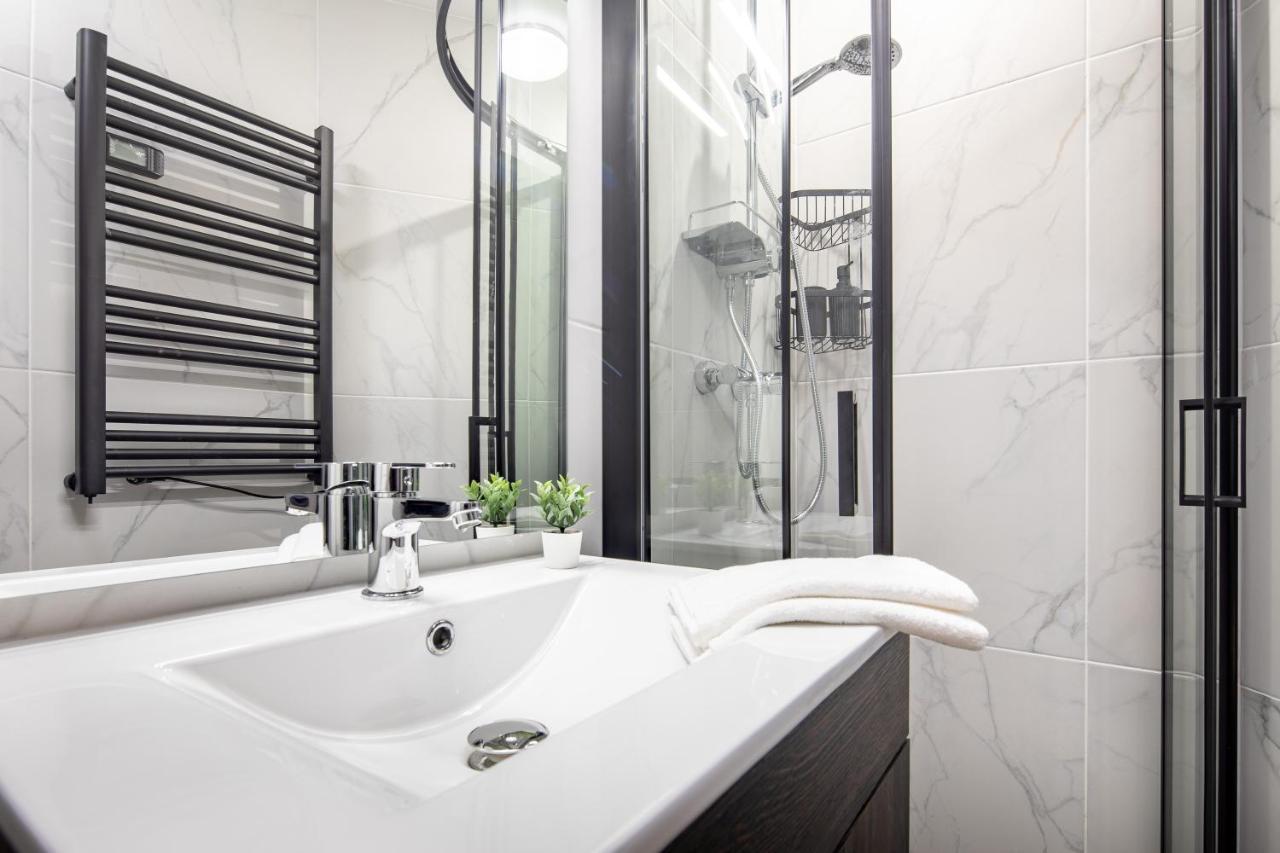Dessewffy Premium Apartment Budapest Esterno foto