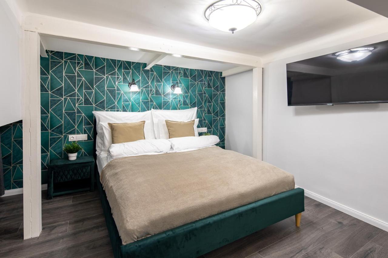 Dessewffy Premium Apartment Budapest Esterno foto