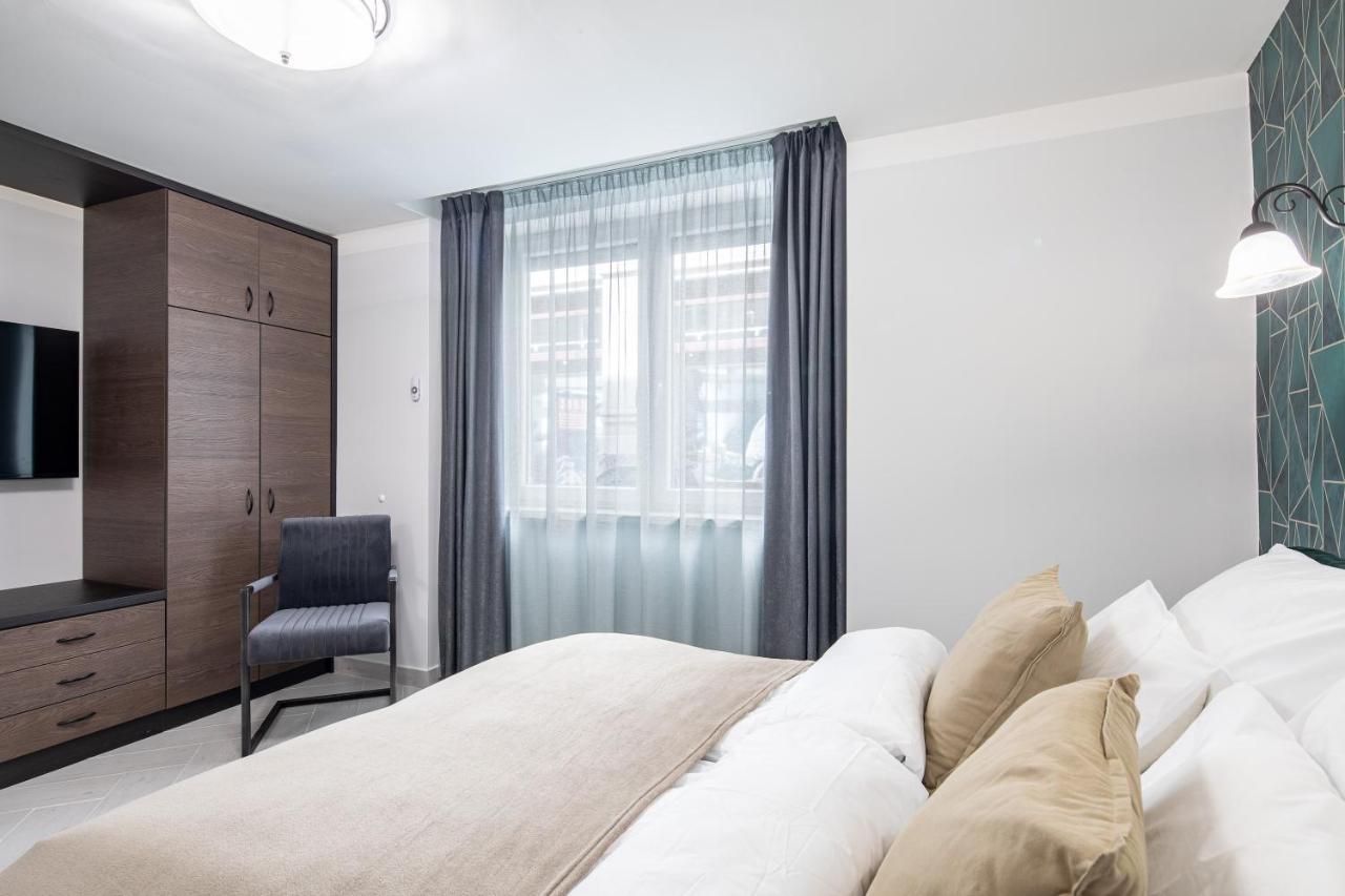 Dessewffy Premium Apartment Budapest Esterno foto